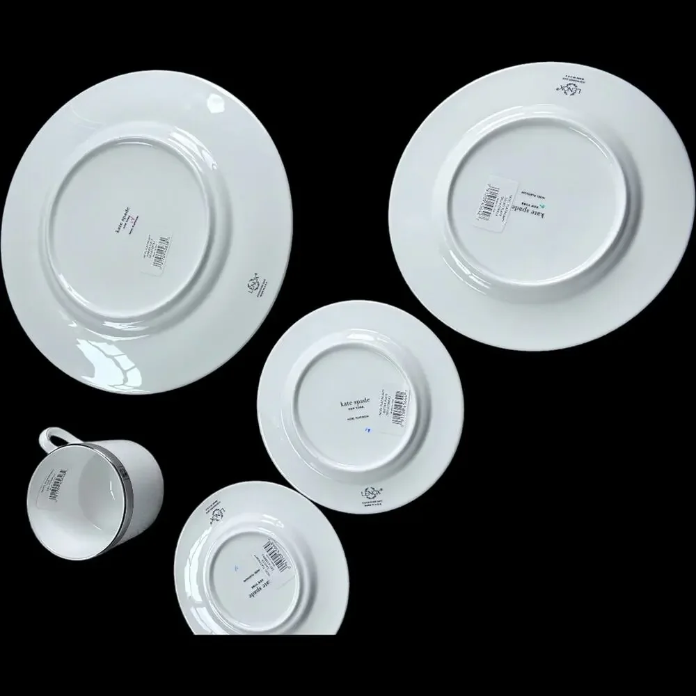 RARE NIB Kate Spade For Lenox  Noel Platinum 5 Piece Place Setting China Set